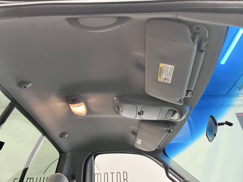 2001 Ford F-150 SVT Lightning