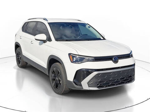 2026 Volkswagen Taos SE