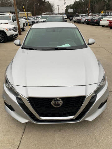 2020 Nissan Altima for sale at Bargain Auto Sales Inc. in Spartanburg SC