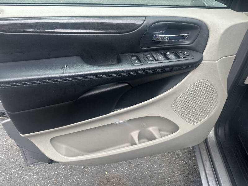2016 Dodge Grand Caravan SXT
