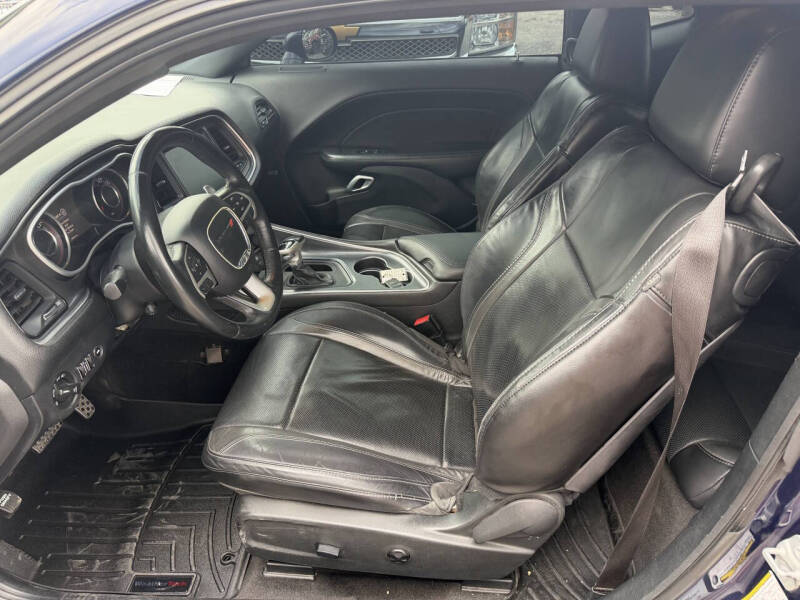 2015 Dodge Challenger R/T Plus