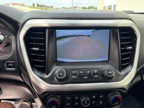2019 GMC Acadia SLT-1