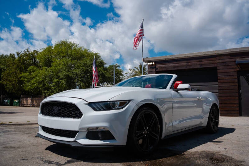 2016 Ford Mustang EcoBoost Premium