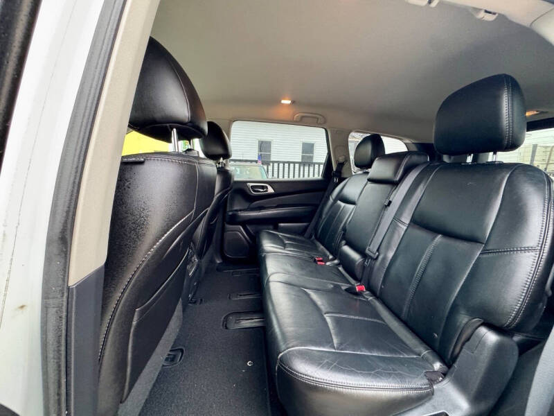 2014 Nissan Pathfinder SL