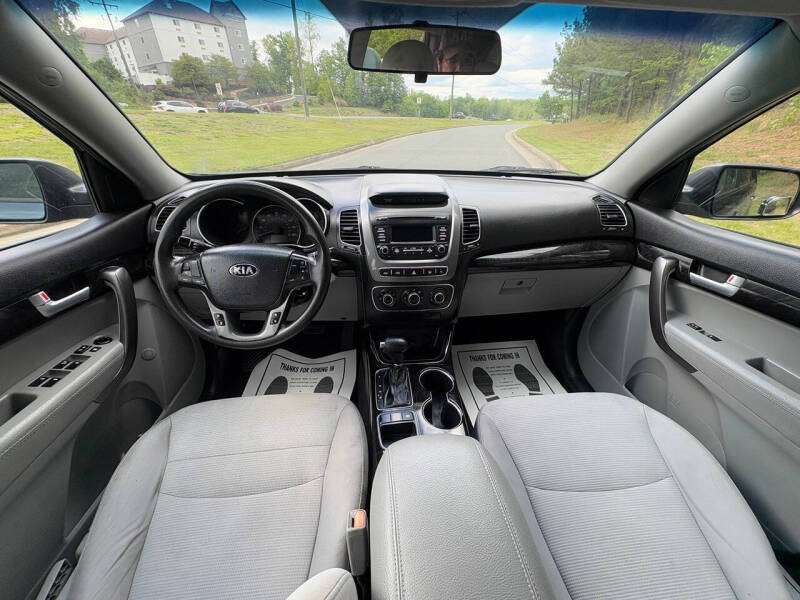 2015 Kia Sorento LX