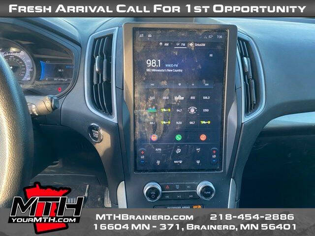 2023 Ford Edge SE