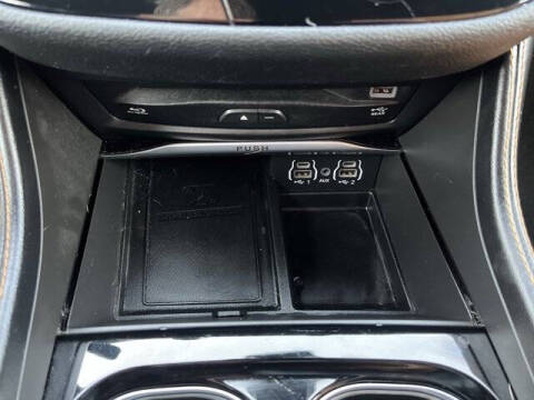 2021 Chrysler Pacifica Hybrid Pinnacle