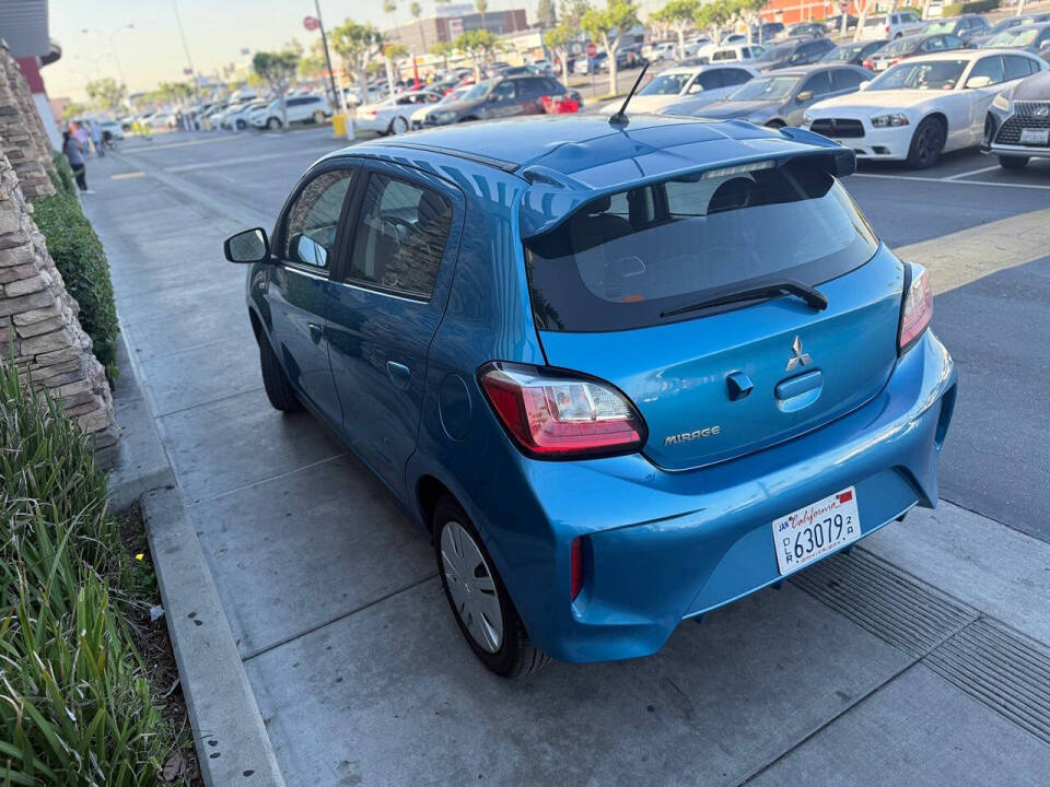 2024 Mitsubishi Mirage ES's photo
