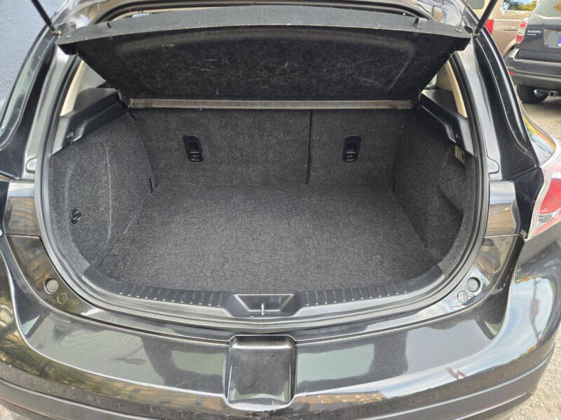 2012 Mazda MAZDA3 i Touring