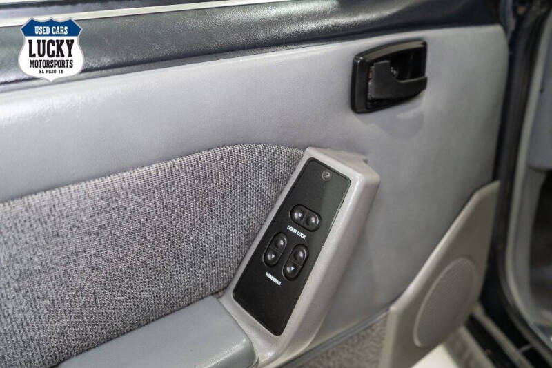 1987 Ford Mustang GT