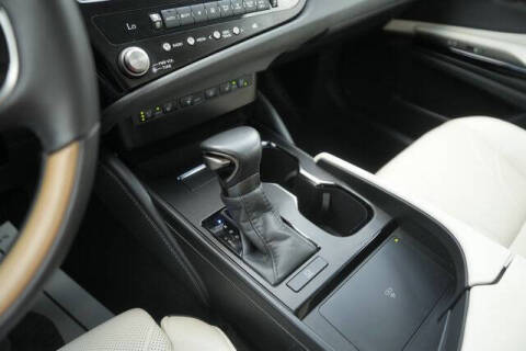 2024 Lexus ES 350 Ultra Luxury