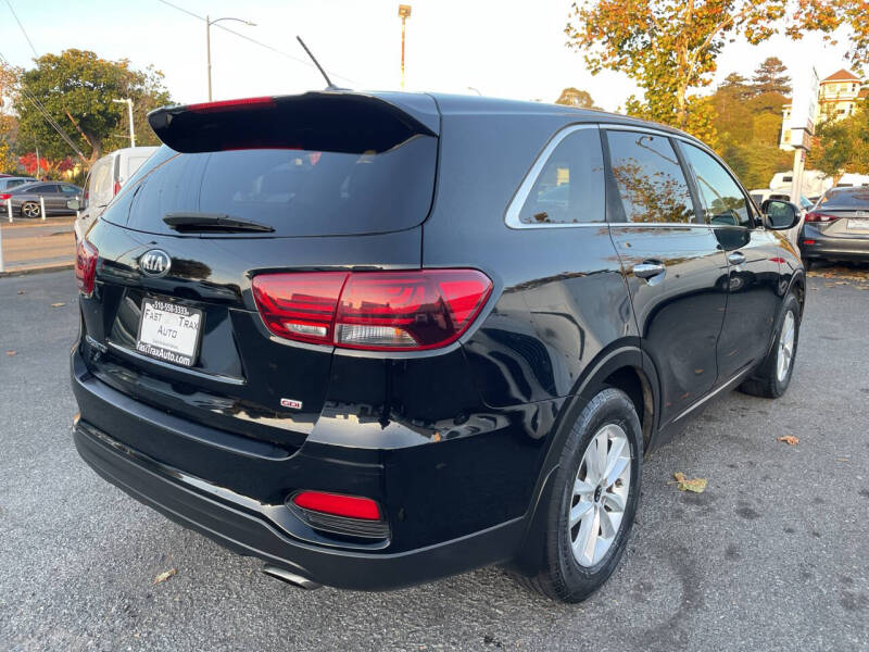 2019 Kia Sorento LX