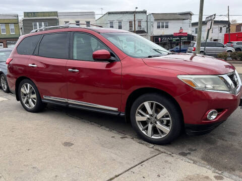 2013 Nissan Pathfinder Platinum
