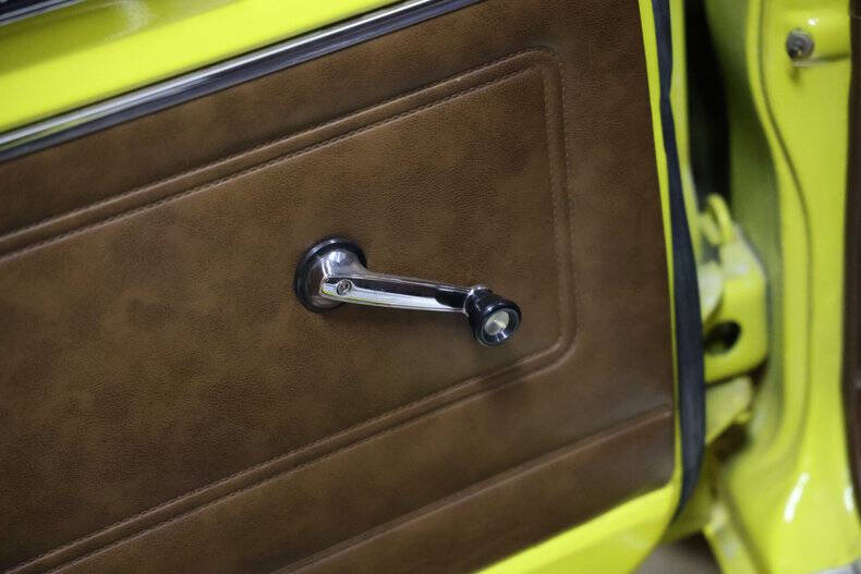 1971 Plymouth Duster