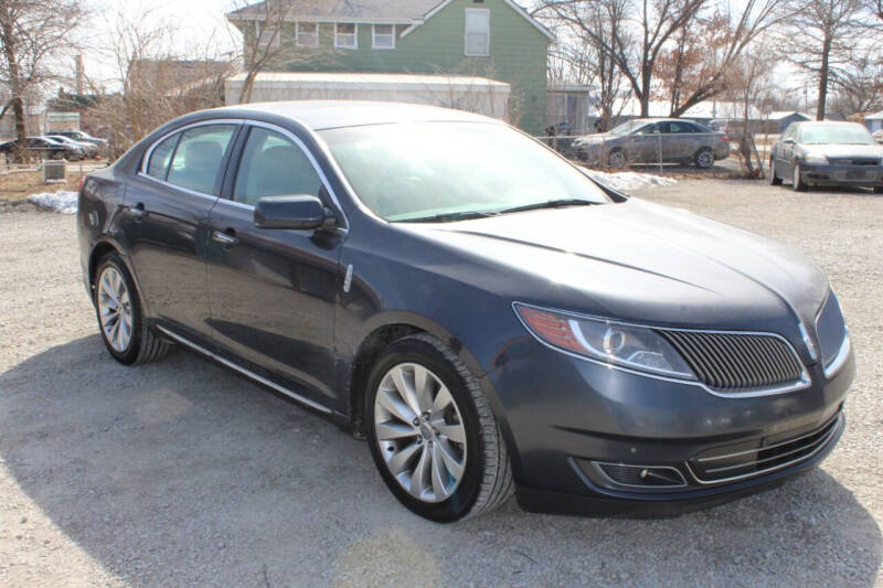 2014 Lincoln MKS Base photo 3