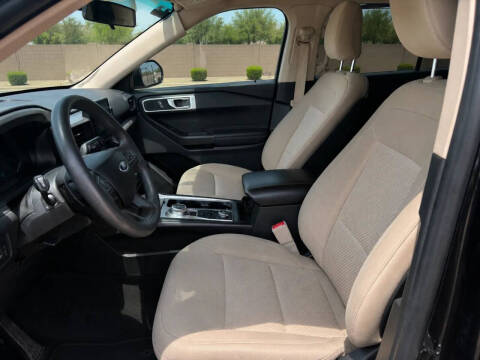 2020 Ford Explorer
