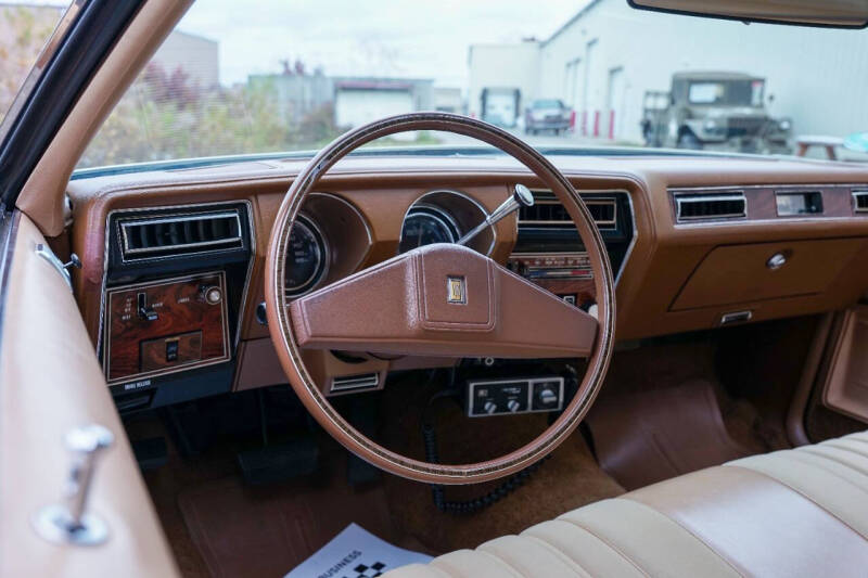 1977 Oldsmobile Cutlass Supreme