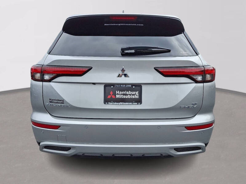 2025 Mitsubishi Outlander PHEV SE