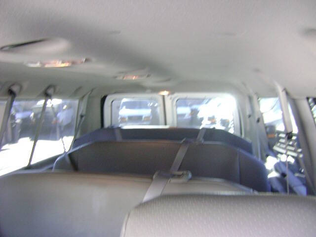 2014 Ford E-Series E-350 SD XL