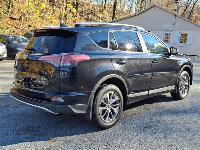 2016 Toyota RAV4 Hybrid XLE