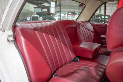 1972 Mercedes-Benz 280-Class