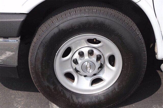 2019 Chevrolet Express 2500