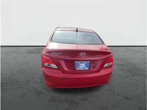 2016 Hyundai Accent SE