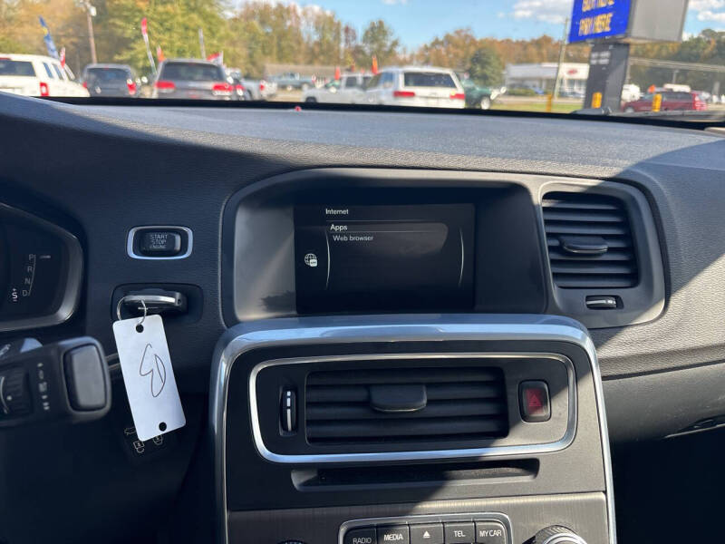 2016 Volvo S60 T5 Drive-E Premier