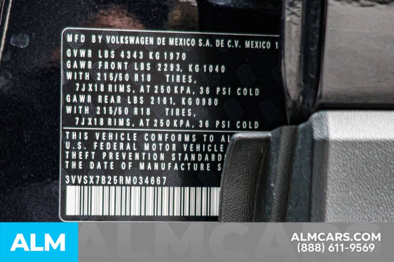 2024 Volkswagen Taos SE