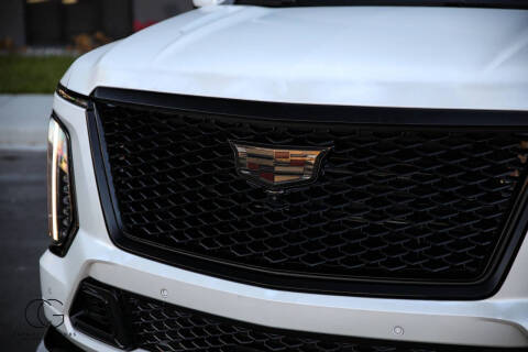 2025 Cadillac Escalade-V