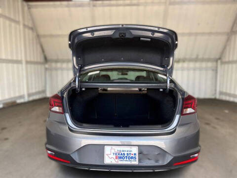 2019 Hyundai Elantra