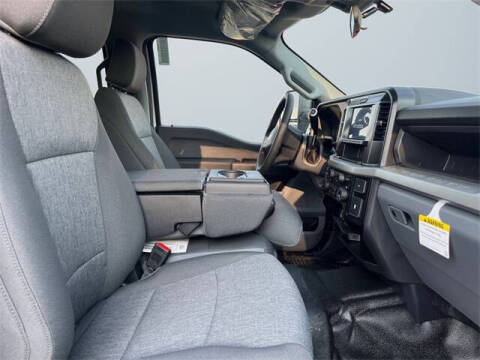 2025 Ford F-350 Super Duty XL