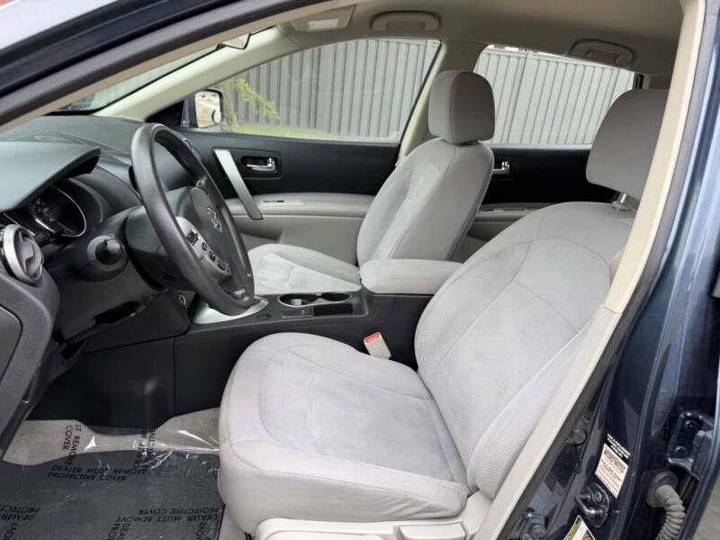 2014 Nissan Rogue Select S