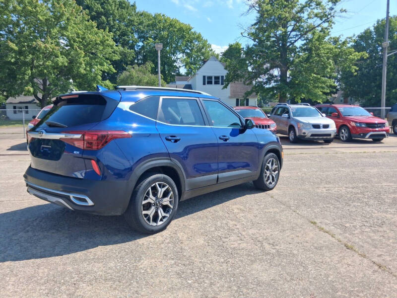 2021 Kia Seltos EX