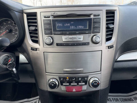 2013 Subaru Legacy 2.5i Premium