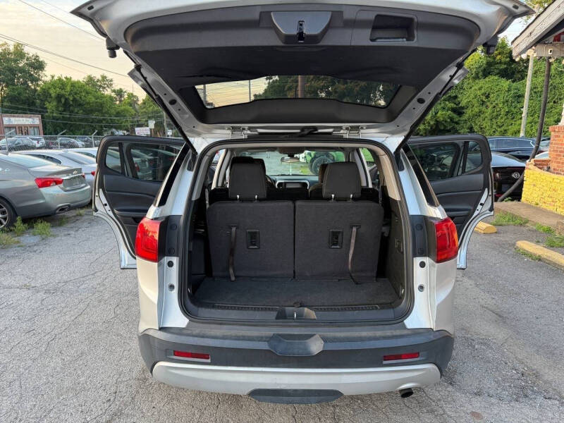2017 GMC Acadia SLE-1