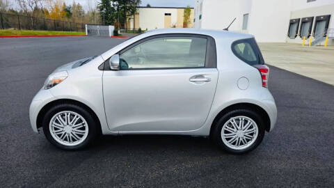 2014 Scion iQ