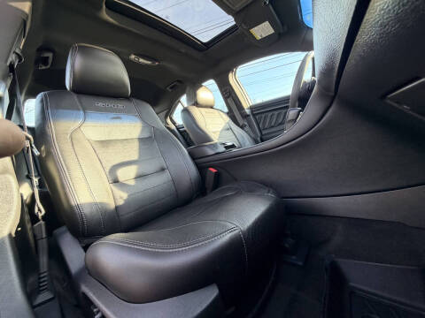 2016 Ford Taurus SHO