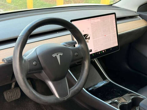 2019 Tesla Model 3 Standard Range