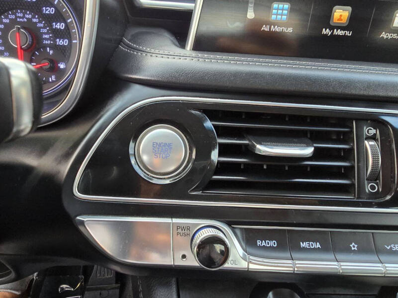 2020 Genesis G70 2.0T