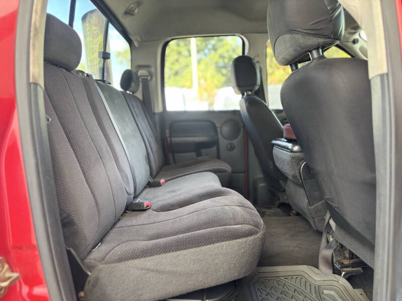 2004 Dodge Ram 3500 SLT