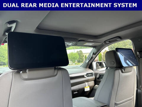 2025 GMC Yukon Elevation