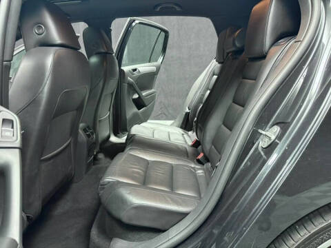 2013 Volkswagen Golf R 4Motion