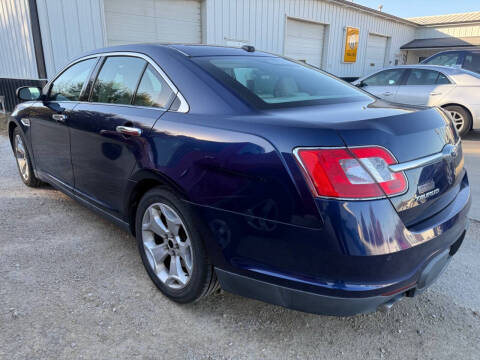 2011 Ford Taurus SEL