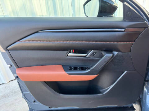 2023 Mazda CX-50 2.5 Turbo