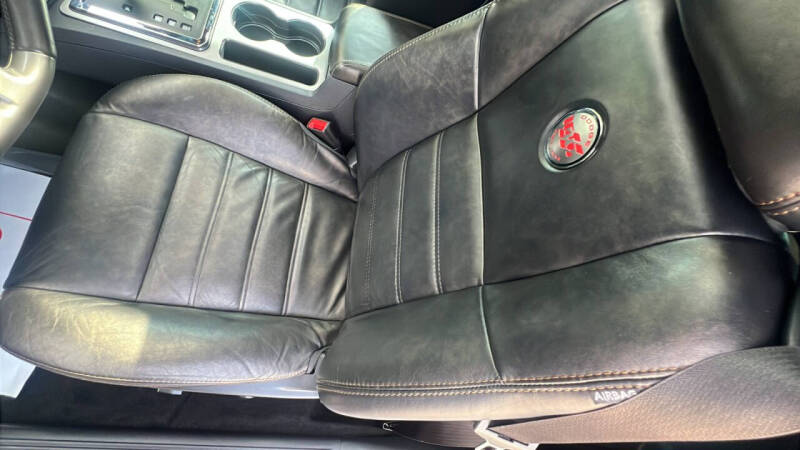 2014 Dodge Challenger SXT