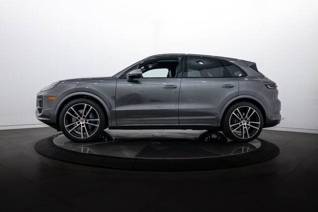 2025 Porsche Cayenne