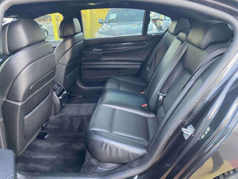 2011 BMW 7 Series 740Li