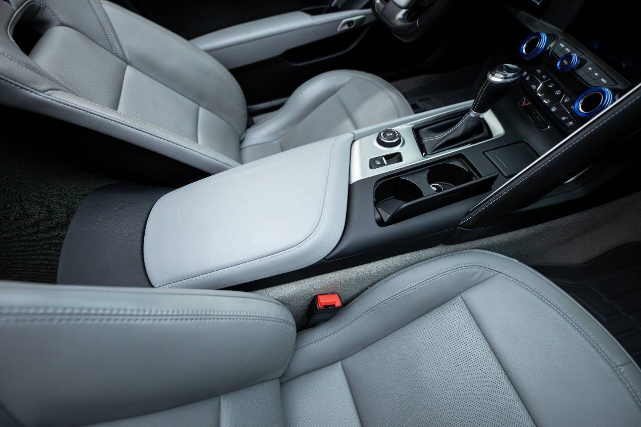 2017 Chevrolet Corvette 157