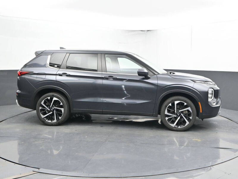 2024 Mitsubishi Outlander